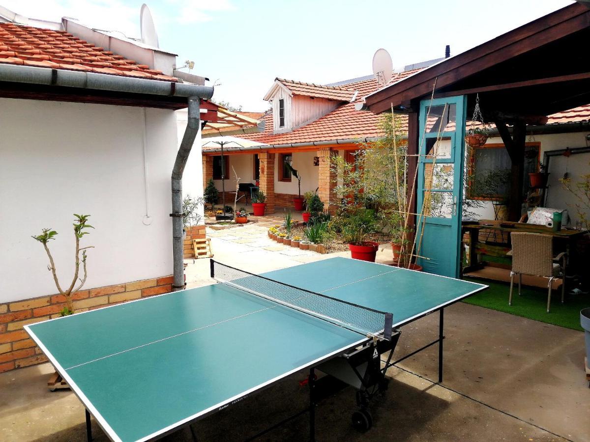 Mandula Apartman Szeged Exterior photo
