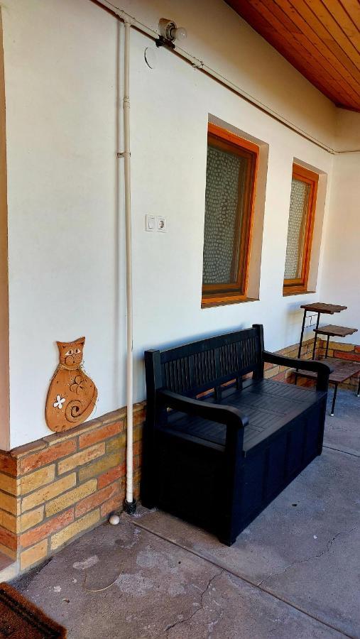 Mandula Apartman Szeged Exterior photo